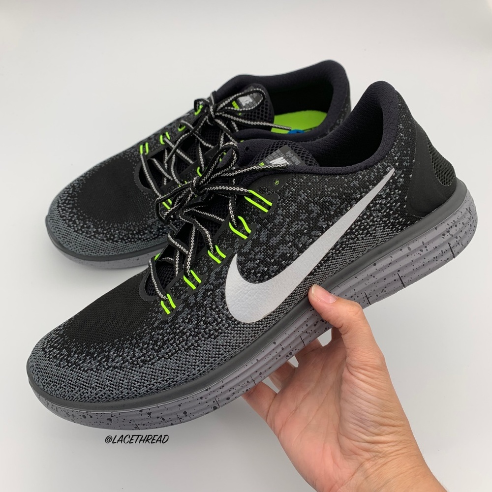 NIKE - FREE RUN DISTANCE SHIELD RUNNING SHOES